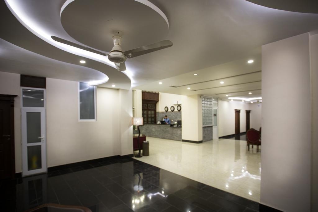 Neelum View Hotel Balak Bhanna Esterno foto